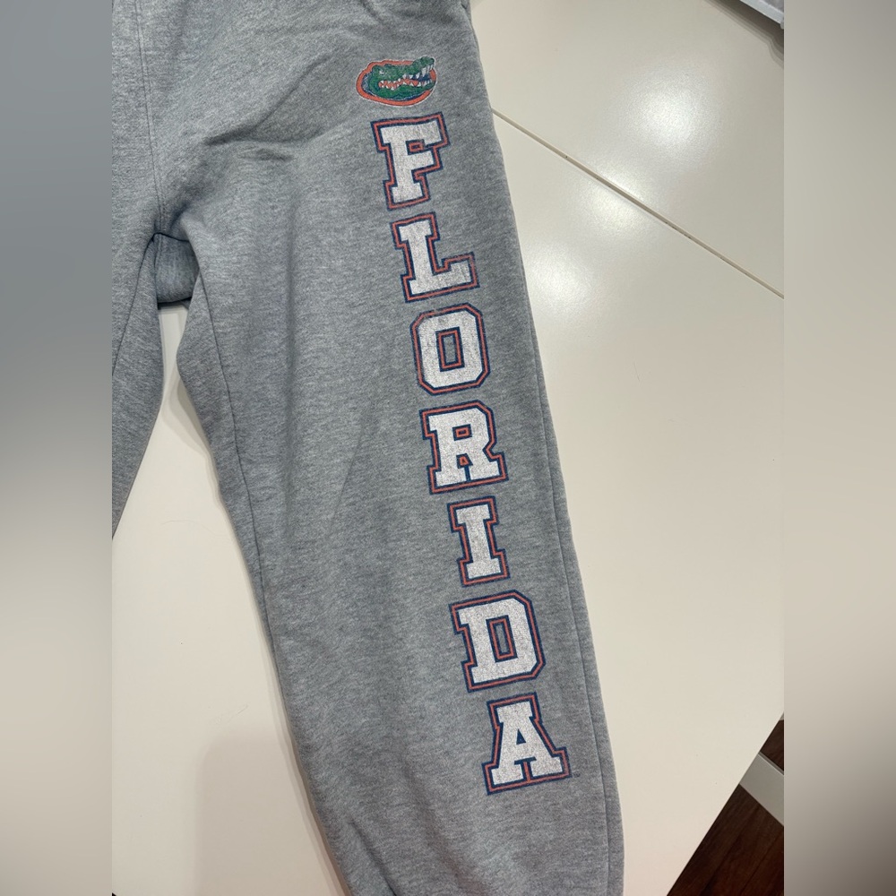 University of Florida Gators grey sweatpants